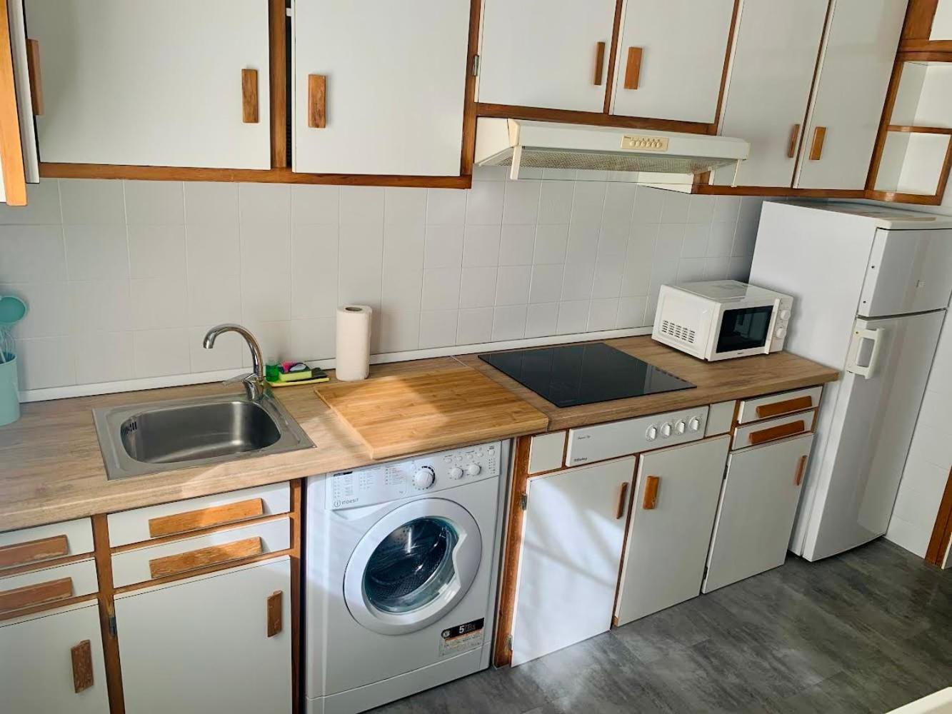 120A Amplio Apart 3 dormitorios cerca de la playa con garaje Gijón Exterior foto